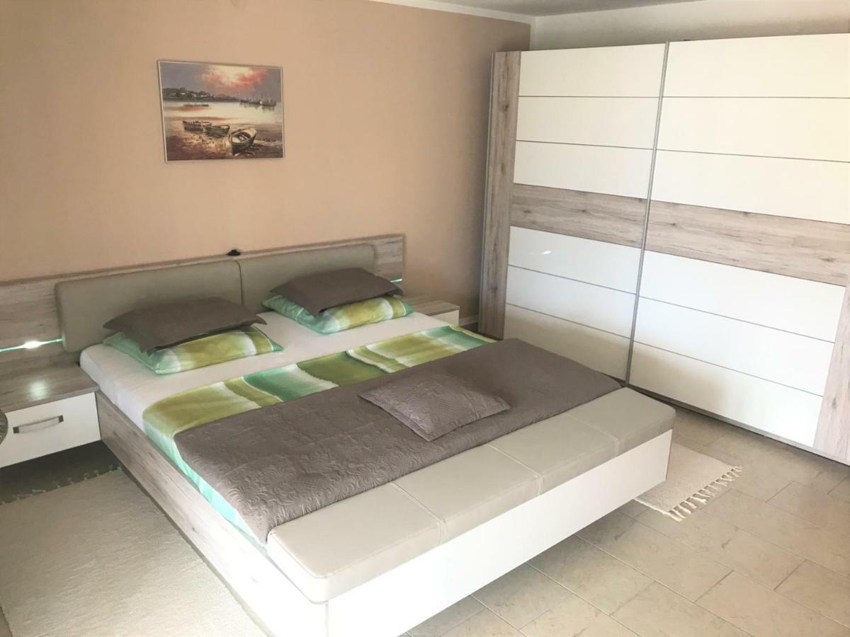 לומבארדה Apartmani Fortuna מראה חיצוני תמונה